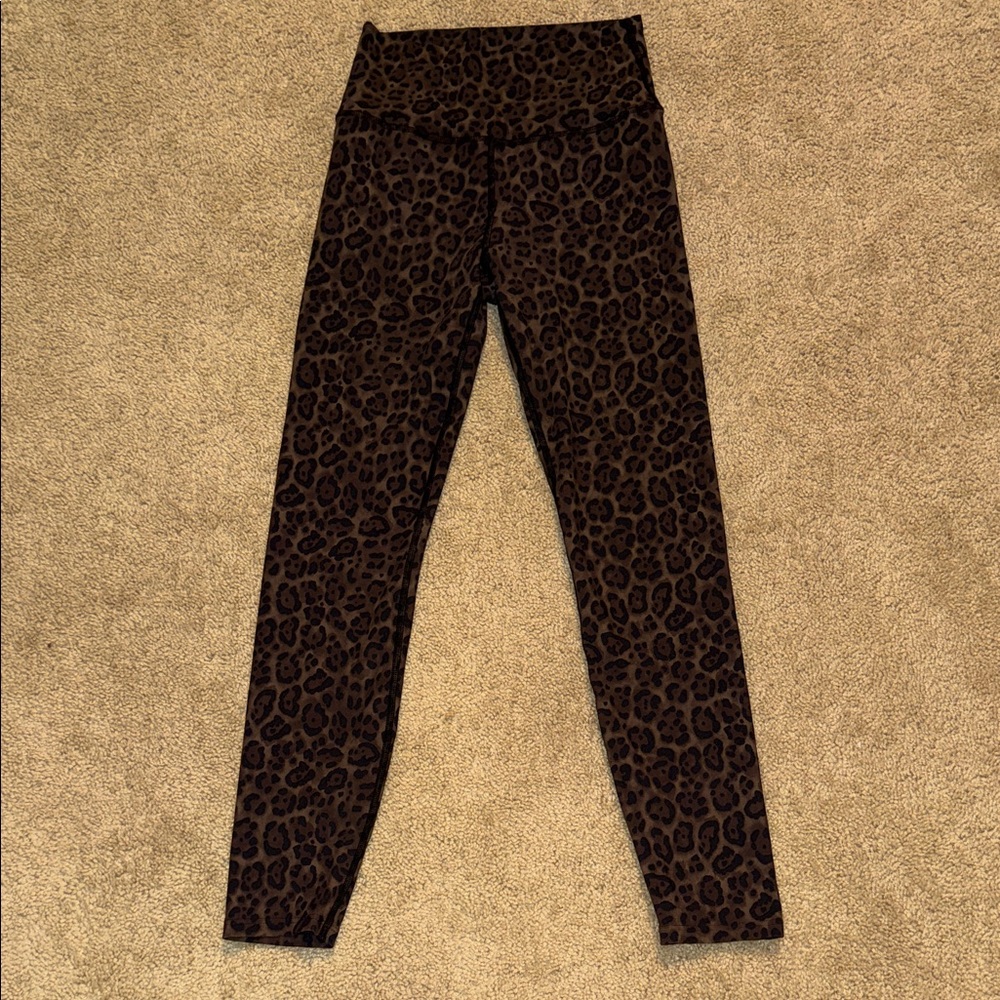 Carbon38 Leopard Print Leggings